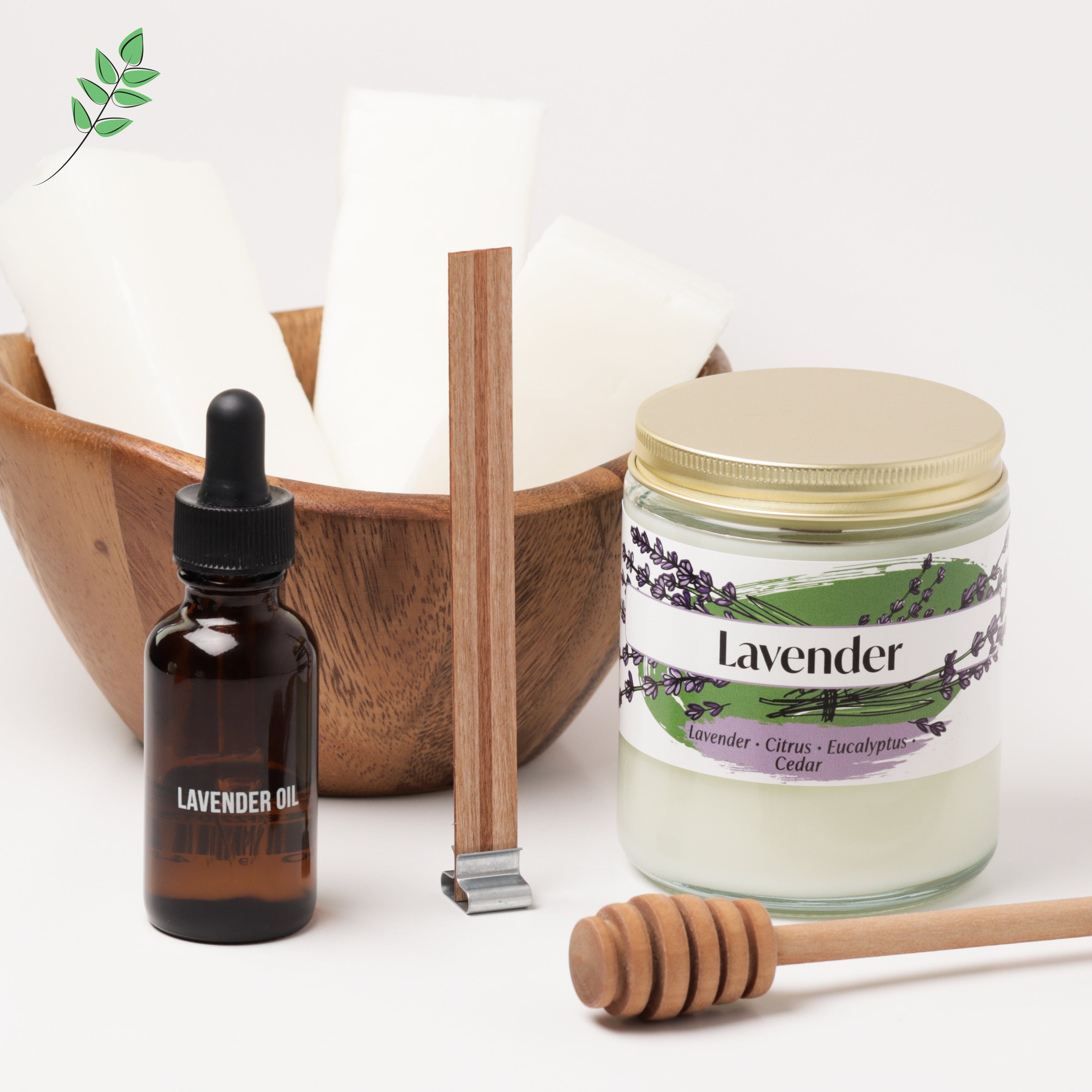 A good candle next to its natural ingredients, wax, natural oil