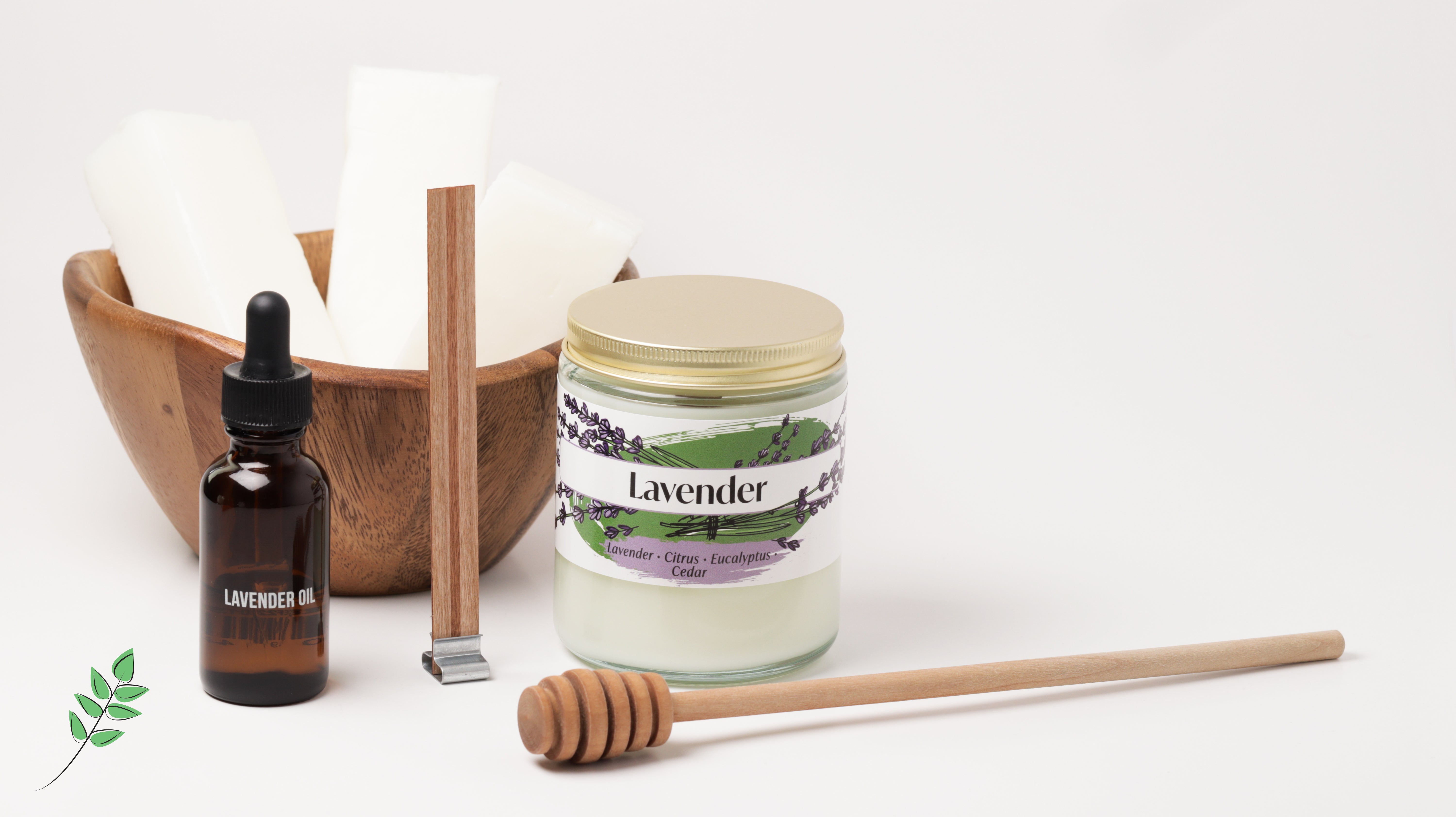 A good candle next to its natural ingredients, wax, natural oil